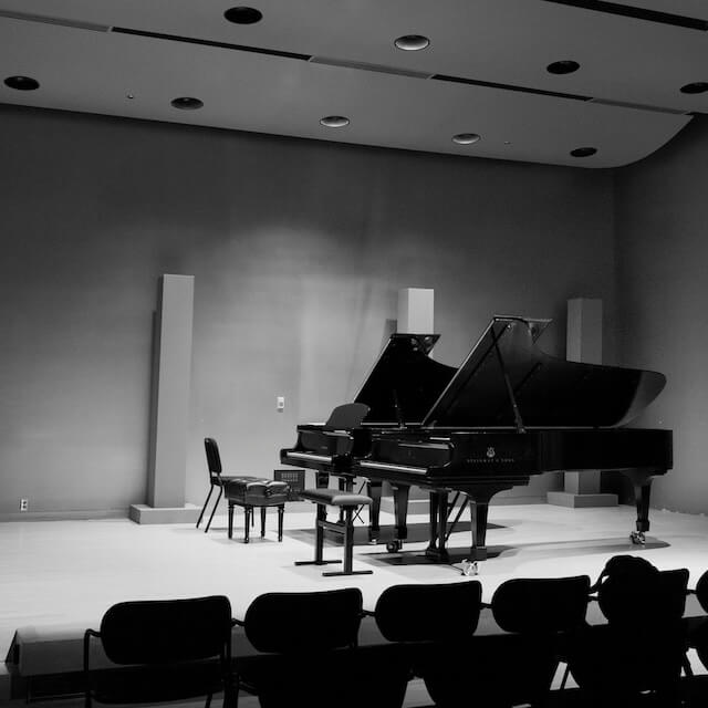 Piano 4 Etoiles panel 3